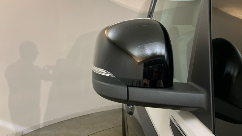 Volkswagen ID. Buzz 150kW 1ST Edition Pro 77kWh 5dr Auto Electric Estate